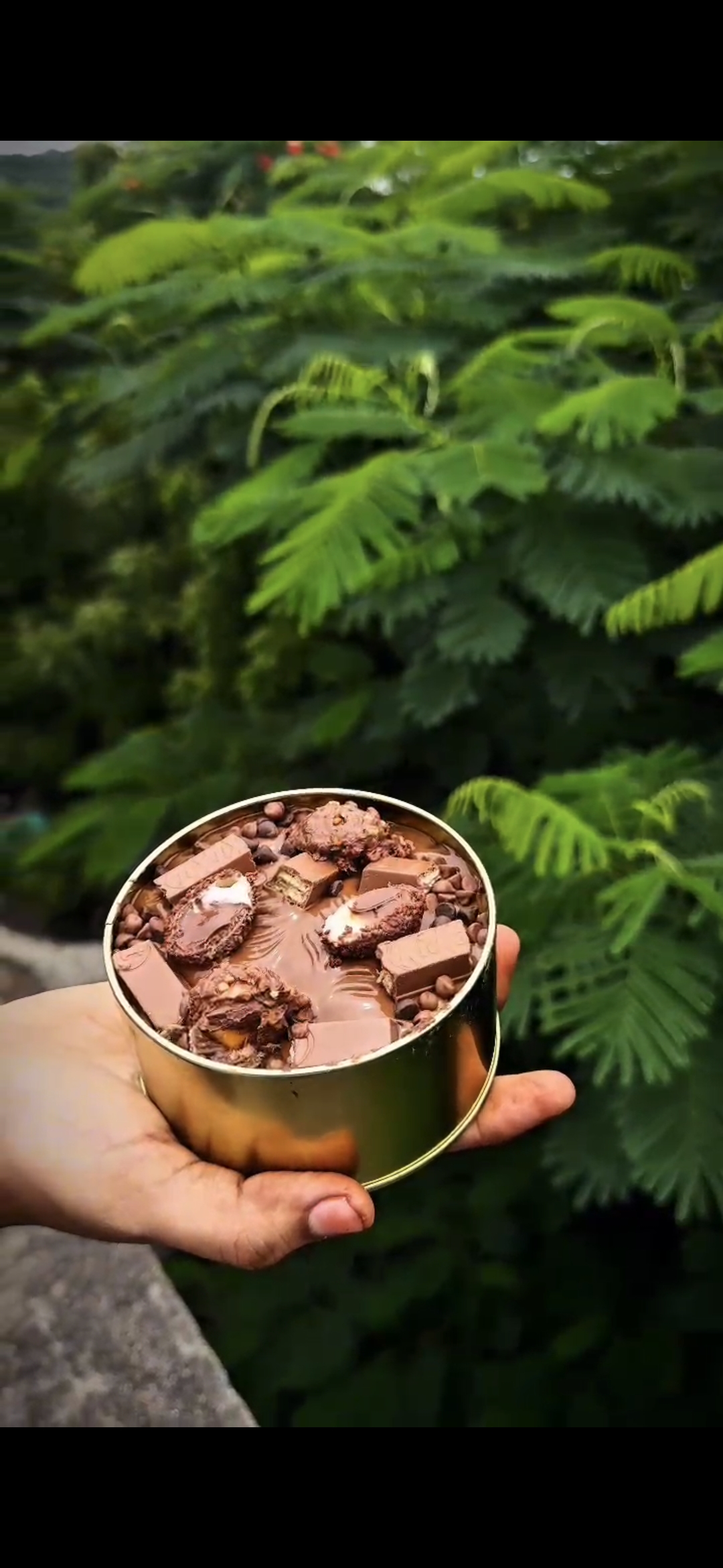 Screenshot_20260824_181743_Gallery Nutella and ferraro loaded 250gms - Image 1
