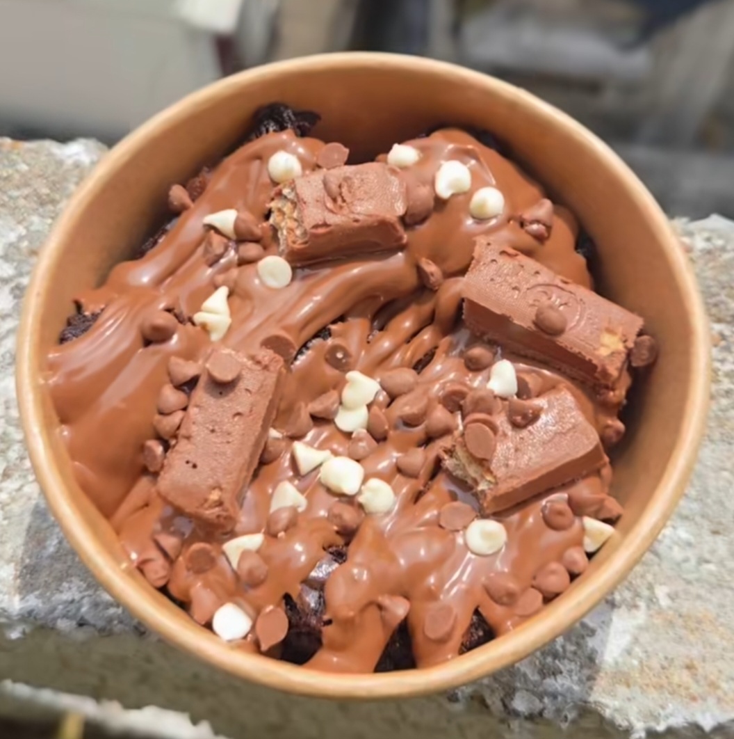 Screenshot_20260825_144432_Instagram Nutella and KitKat tub-150gms - Image 1